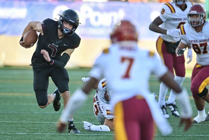 a Central Catholic Tualatin 6A Oregon football final November 22 2023 Leon Neuschwander 45